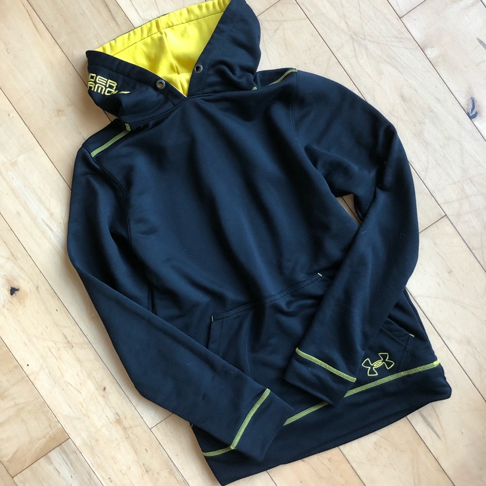UnderArmour Black and Yellow Hoodie Sweatshirt